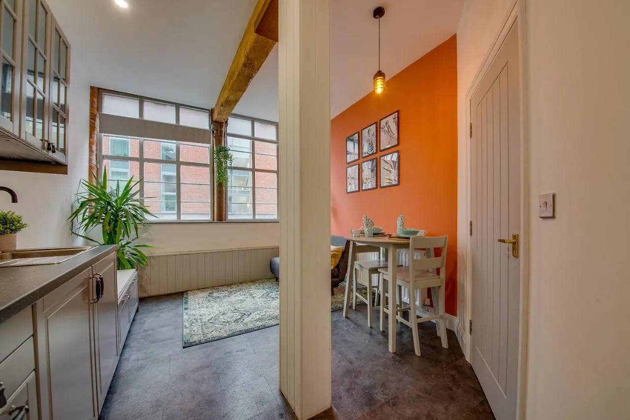 Lovely Central 1 Bed Apartment Sleeps 4 Sheffield 0*,